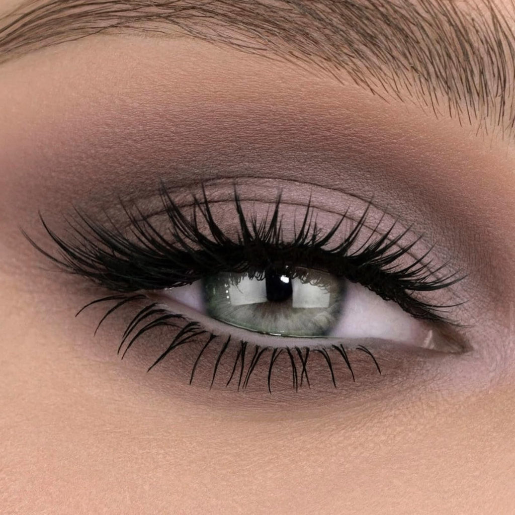 Matte Cool-Toned Eyeshadow Palette D32686
