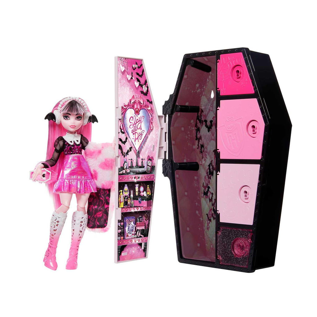 Doll and Fashion Set with 19+ Surprises U1916