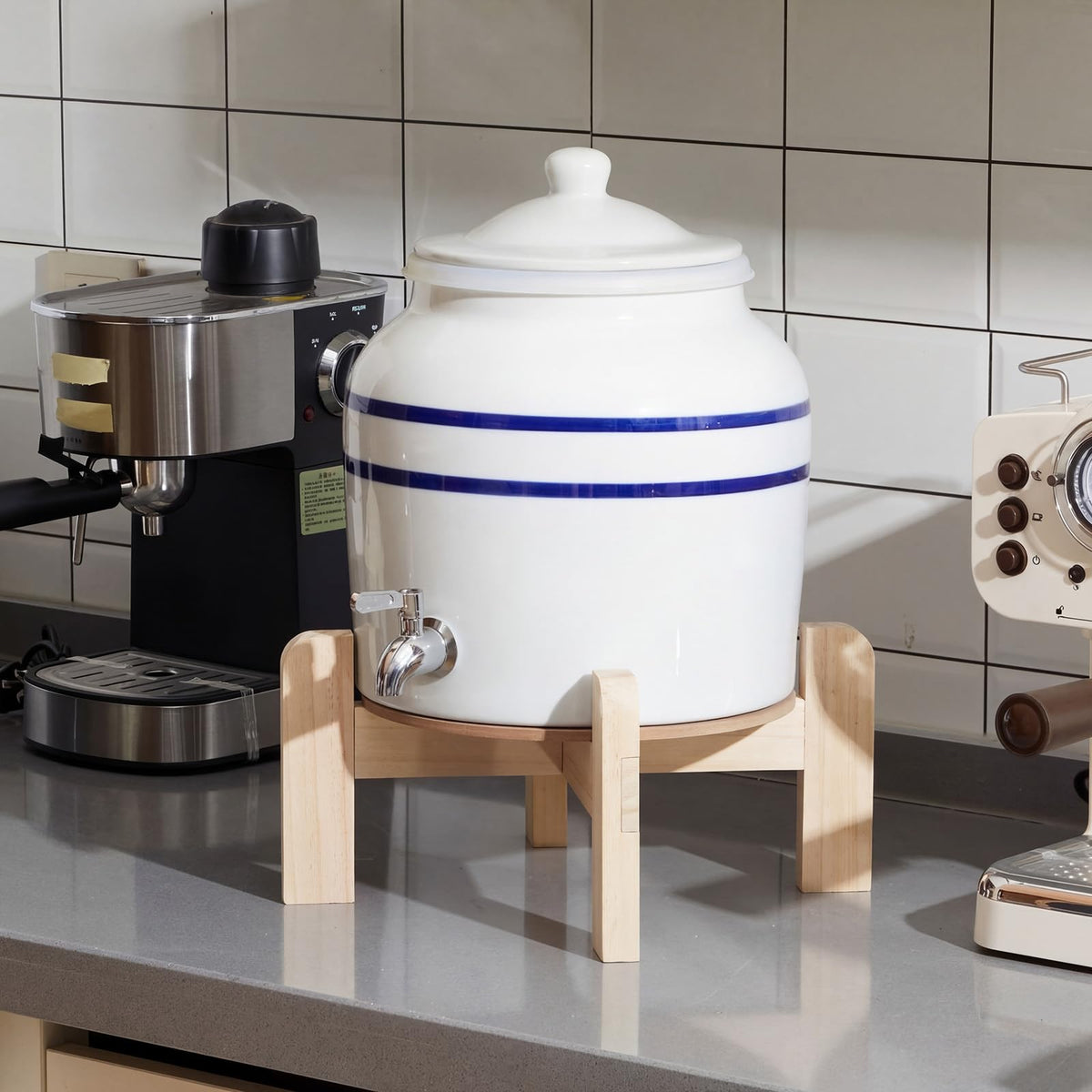 Ceramic Water Dispenser with Wood Stand and Stainless Steel Faucet Q840749