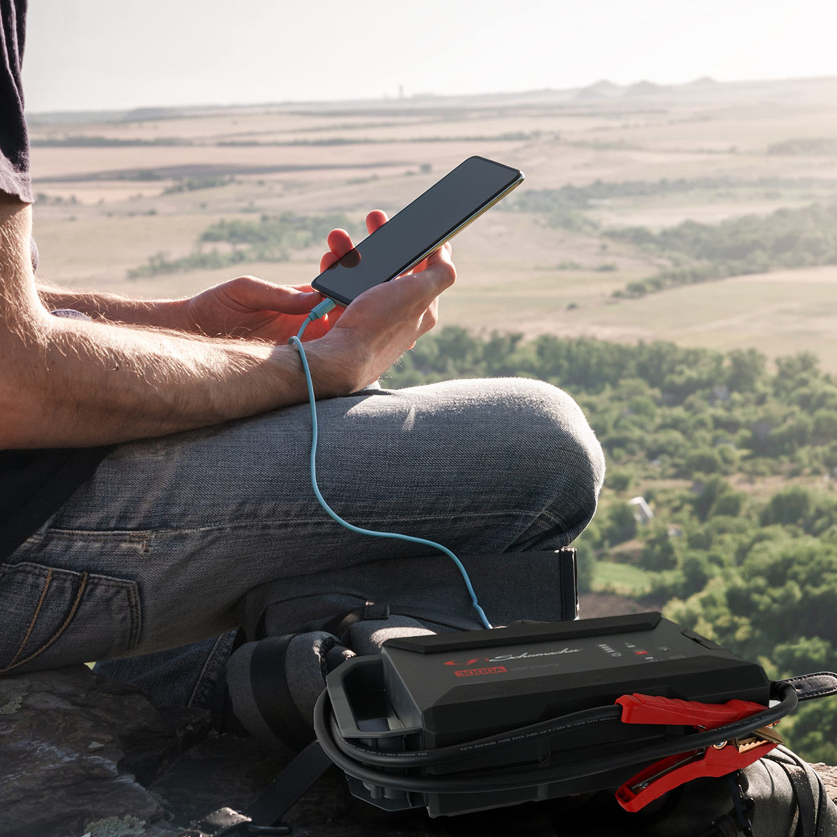 Portable Car Battery Jump Starter & Power Bank D653345